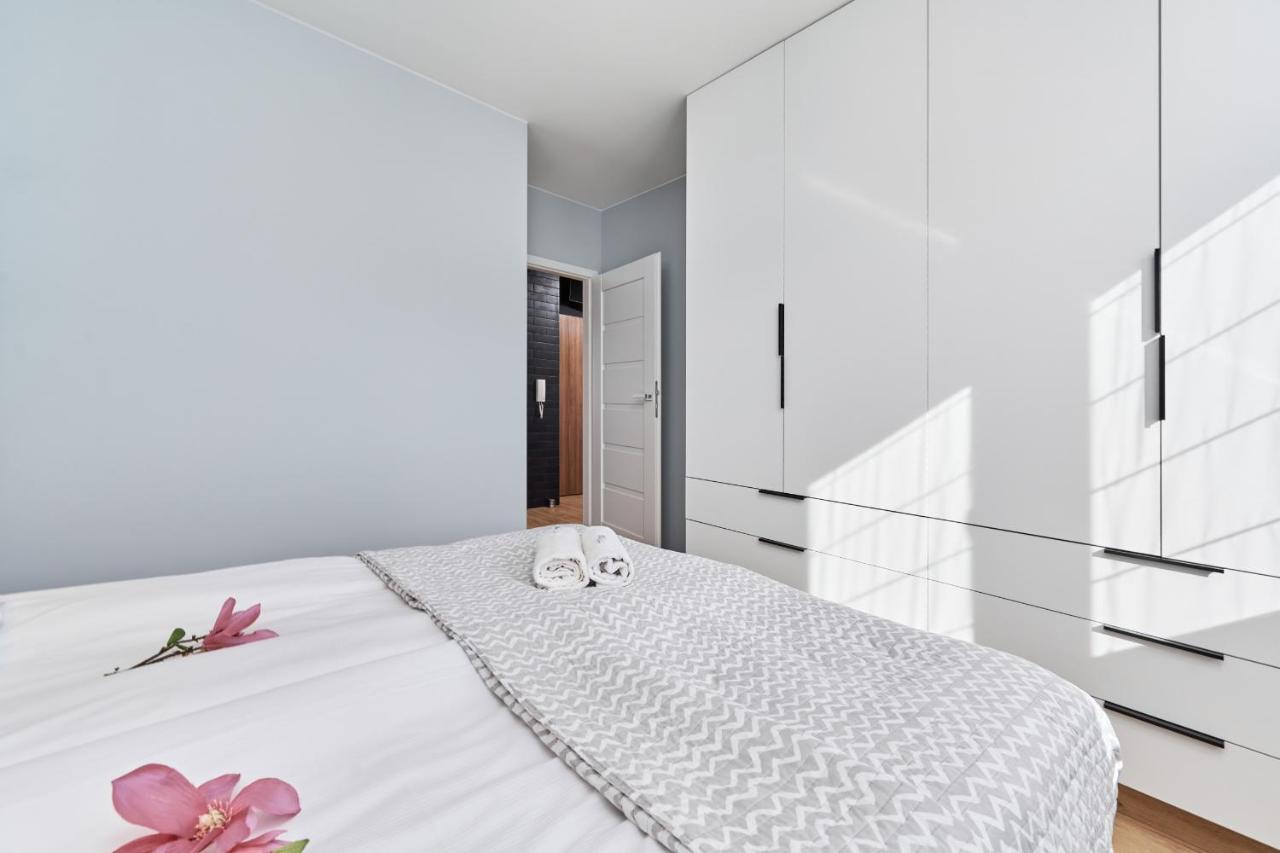 Teczowa Apartment Old Town Wroclaw By Noclegi Renters Exteriör bild