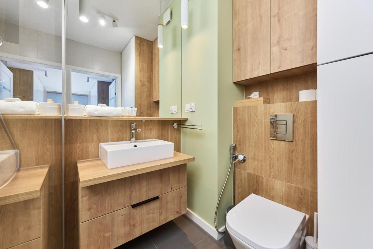 Teczowa Apartment Old Town Wroclaw By Noclegi Renters Exteriör bild